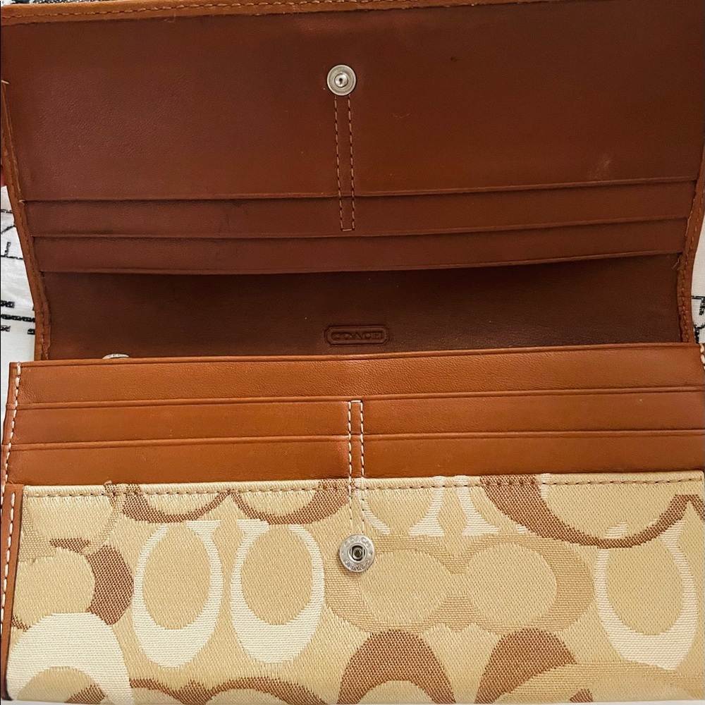 Coach Long Wallet - Picture 2 of 13